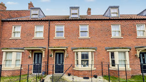 Photo 13- click for photo gallery